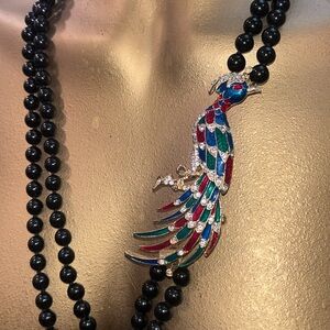 PEACOCK GLASS BEAD NECKLACE